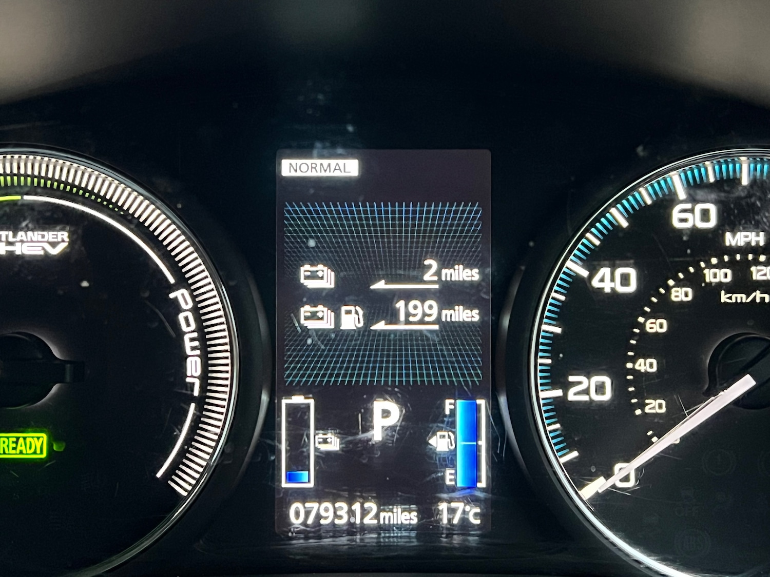 Used Mitsubishi Outlander 2017 for sale - 76480762: Photo 23