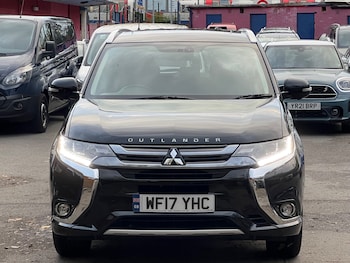 Used Mitsubishi Outlander 2017 for sale - 76480762: Photo