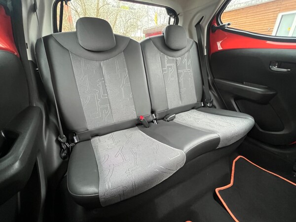 Used Toyota AYGO 2015 for sale - 74155518: Photo 11