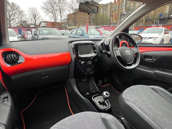 Used Toyota AYGO 2015 for sale - 74155518: Photo 15