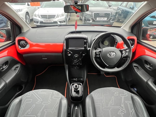 Used Toyota AYGO 2015 for sale - 74155518: Photo 16