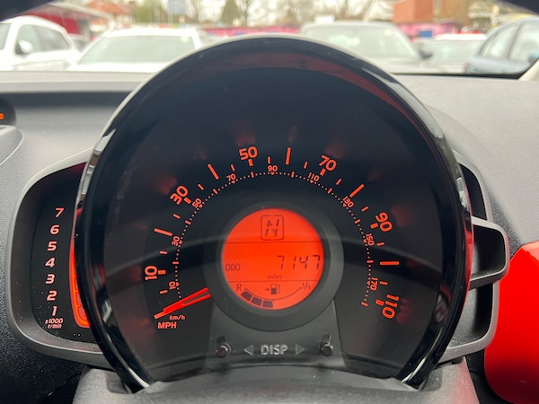 Used Toyota AYGO 2015 for sale - 74155518: Photo 22