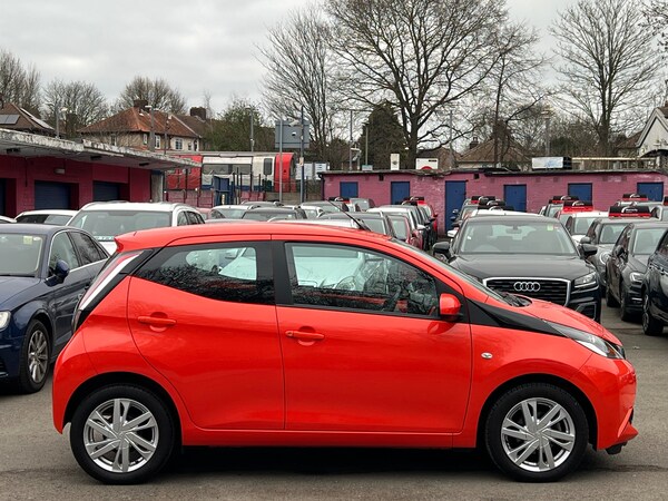 Used Toyota AYGO 2015 for sale - 74155518: Photo 8