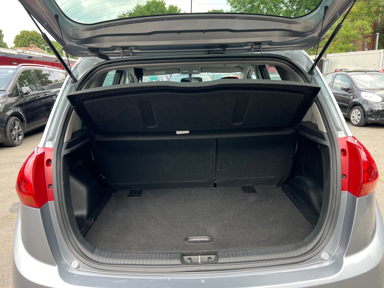 Vehicle 39