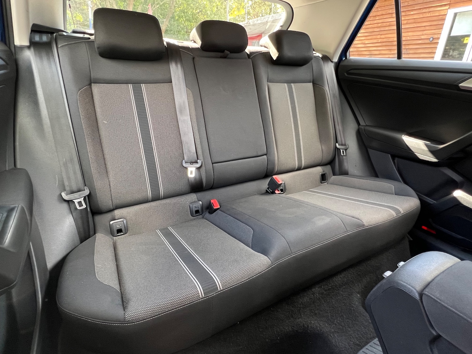 Used Volkswagen T-Roc 2019 for sale - 76030247: Photo 11