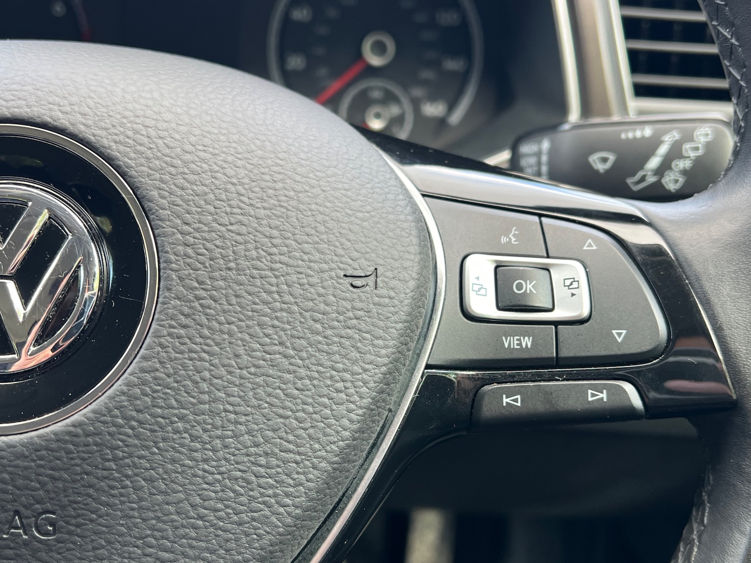 Used Volkswagen T-Roc 2019 for sale - 76030247: Photo 21