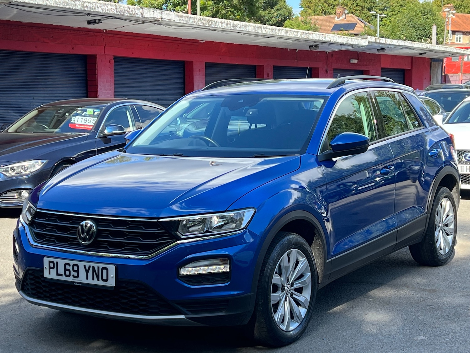 Used Volkswagen T-Roc 2019 for sale - 76030247: Photo 3