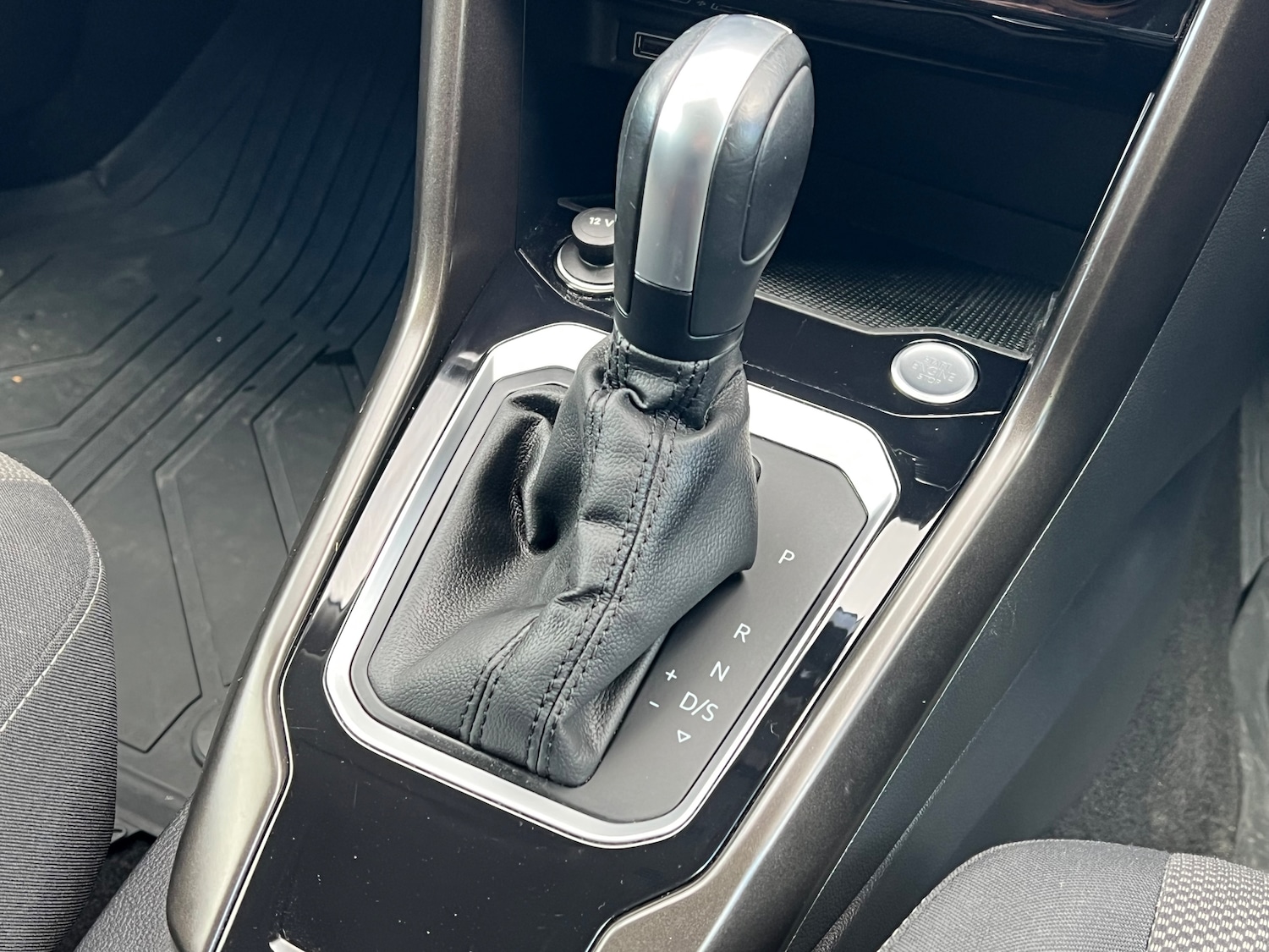 Used Volkswagen T-Roc 2019 for sale - 76030247: Photo 34