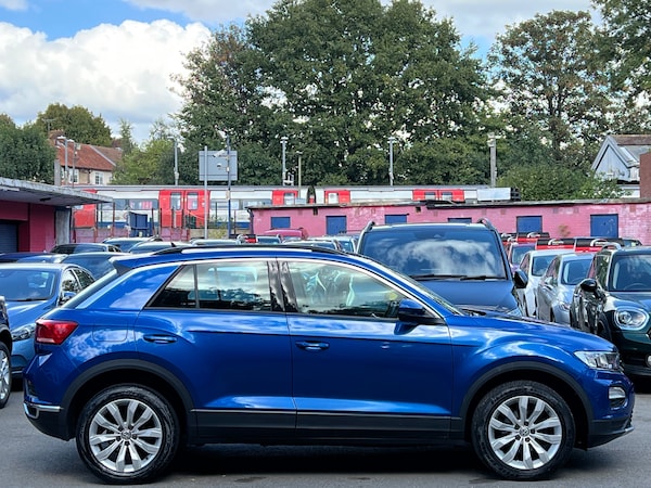 Used Volkswagen T-Roc 2019 for sale - 76030247: Photo 8