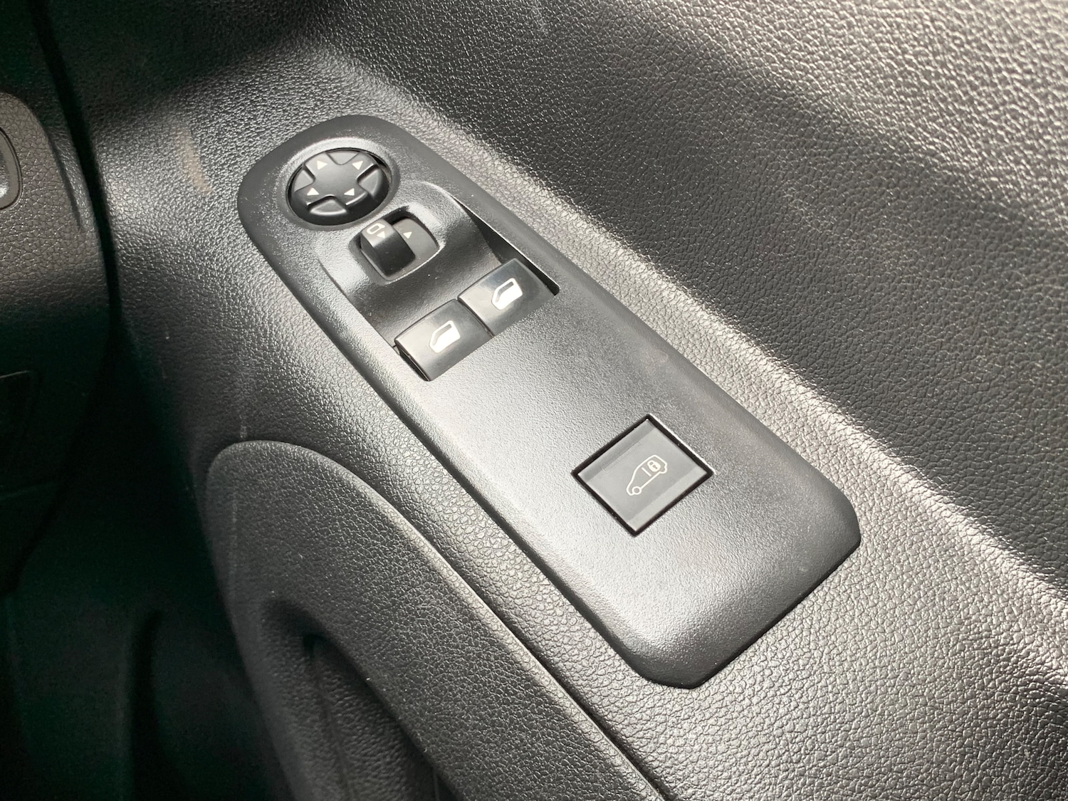 Vehicle 33