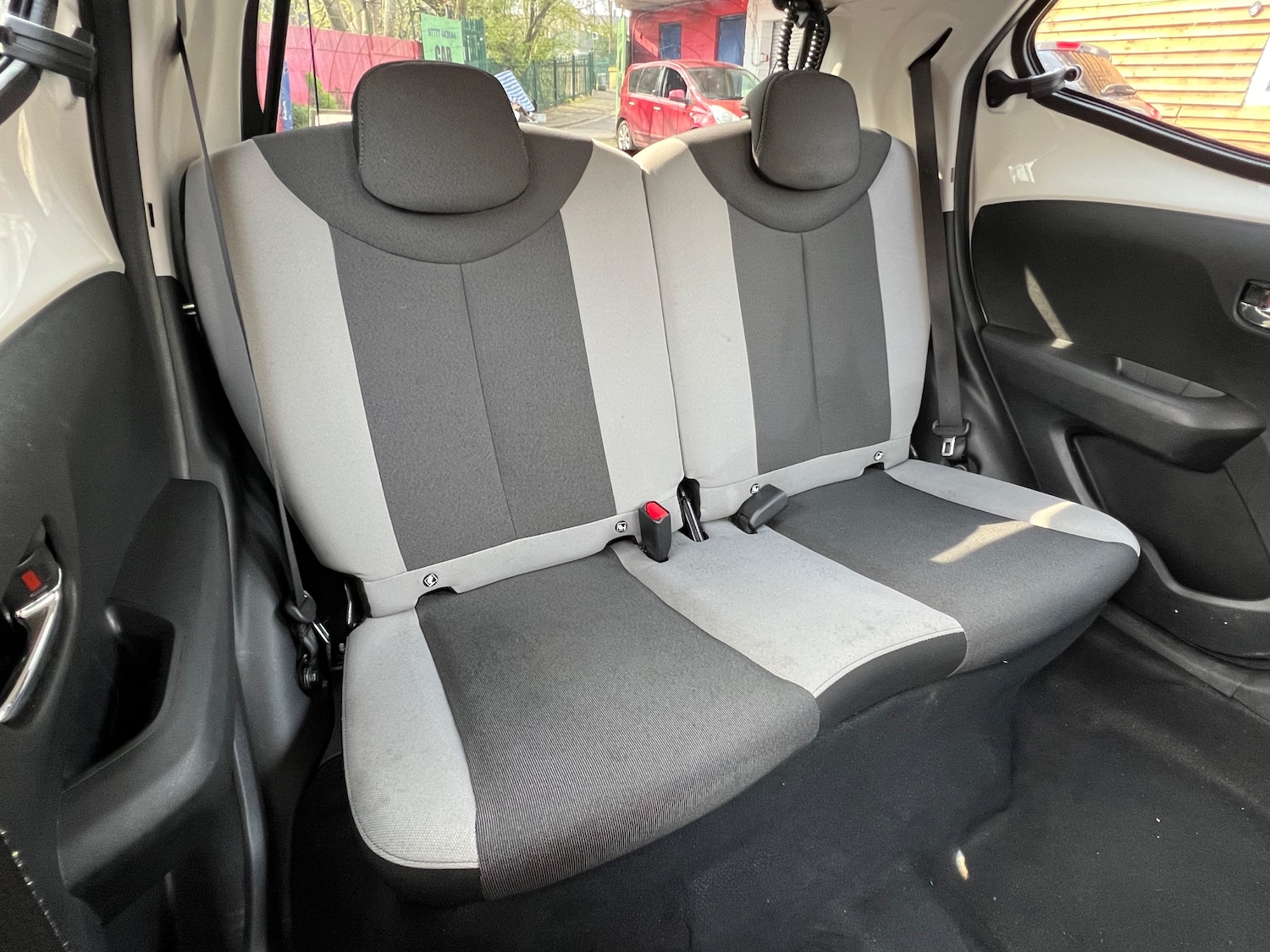 Used Toyota AYGO 2018 for sale - 77989845: Photo 11