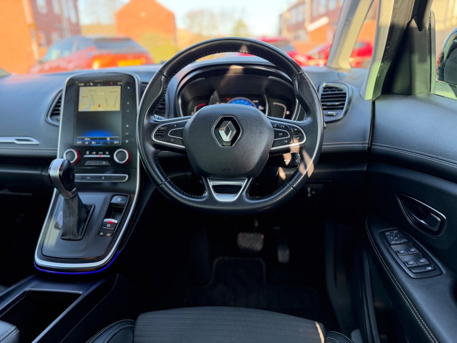 Used Renault Scenic 2017 for sale - 77776452: Photo 12