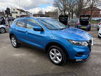Used Nissan Qashqai 2017 for sale - 74052770: Photo