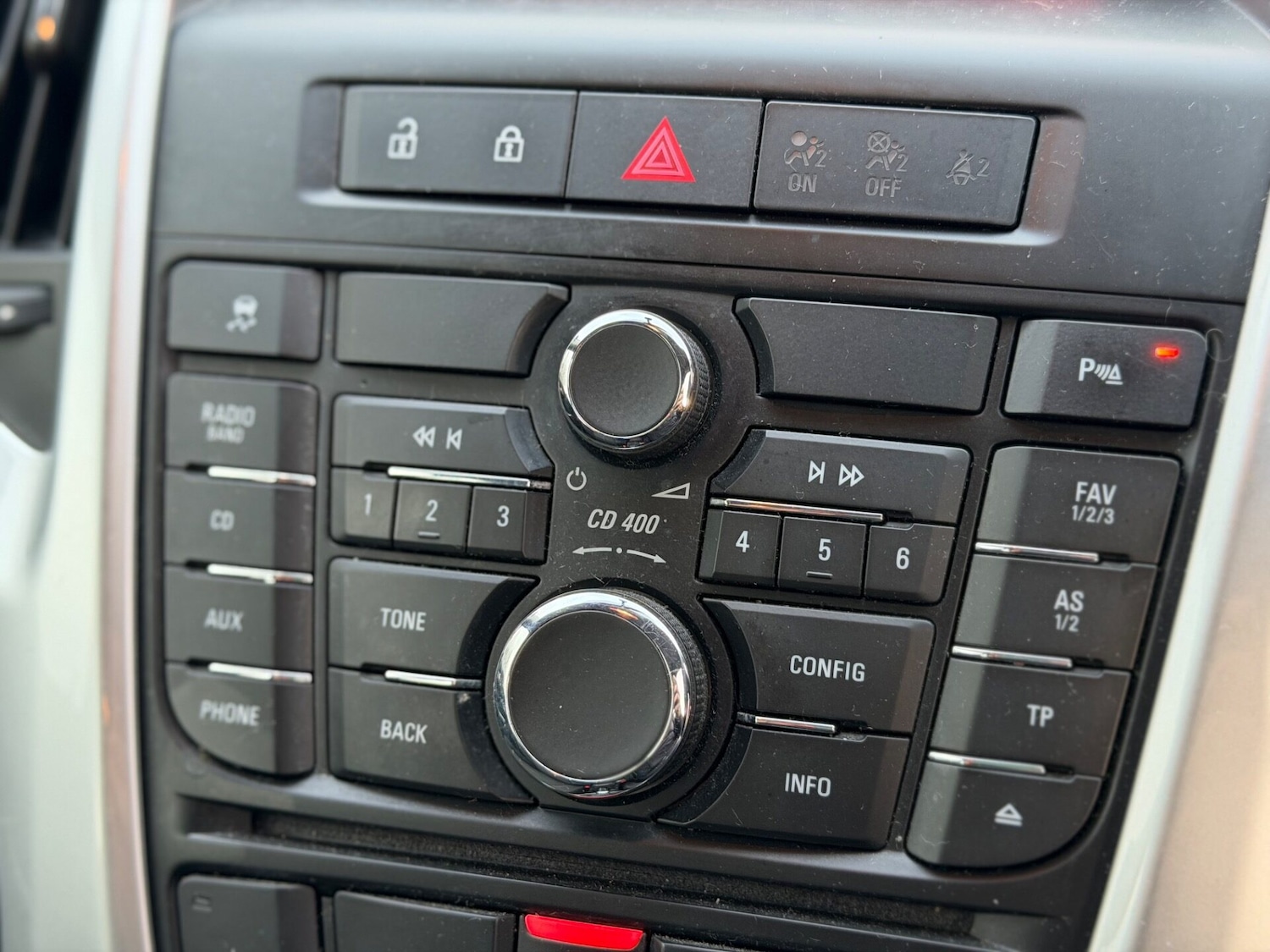 Used Vauxhall Astra 2013 for sale - 77707953: Photo 21