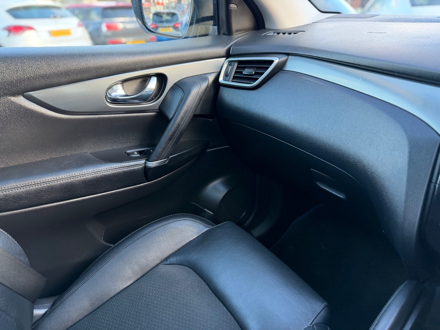 Used Nissan Qashqai 2019 for sale - 77641818: Photo 30