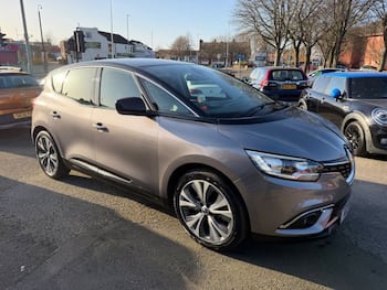 Used Renault Scenic 2017 for sale - 79737661: Photo