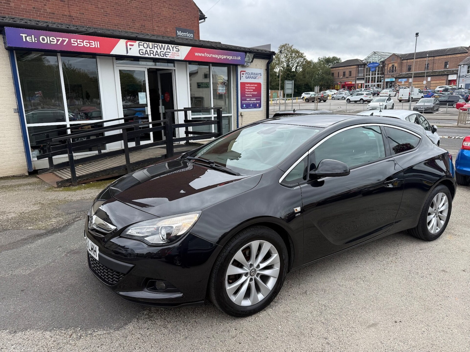 Used Vauxhall Astra GTC 2012 for sale - 76374258: Photo 1