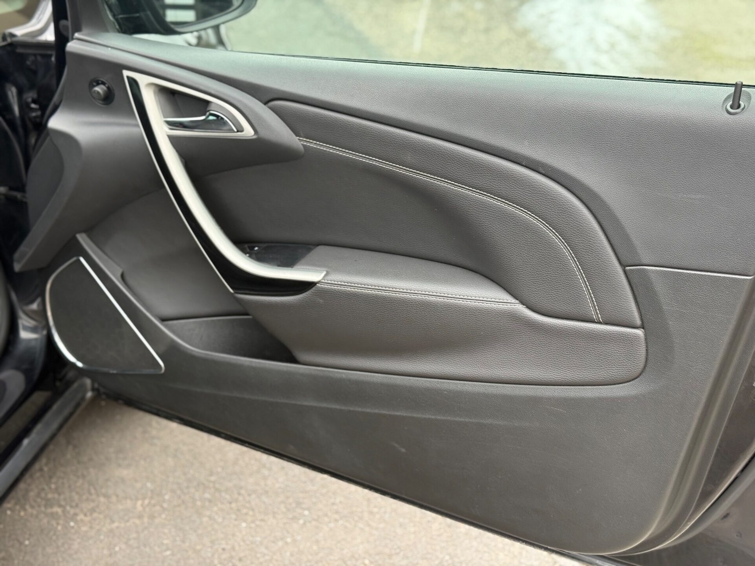 Used Vauxhall Astra GTC 2012 for sale - 76374258: Photo 14