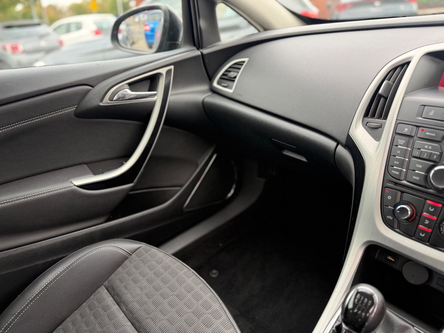 Used Vauxhall Astra GTC 2012 for sale - 76374258: Photo 26