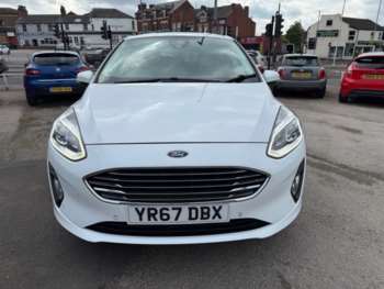 Used Ford Fiesta 2017 for sale - 74684407: Photo