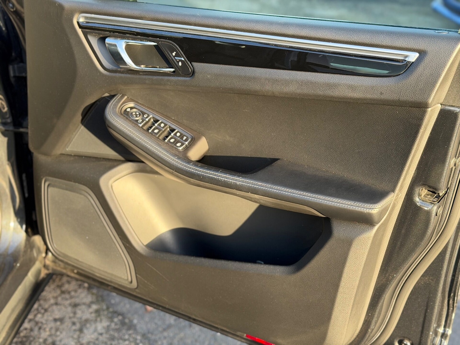 Used Porsche Macan 2016 for sale - 76919856: Photo 16