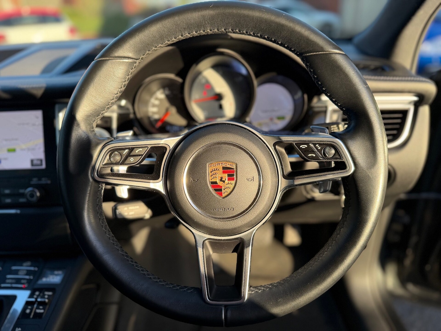 Used Porsche Macan 2016 for sale - 76919856: Photo 31