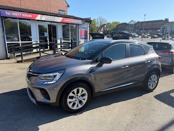 Used Renault Captur 2020 for sale - 78476938: Photo