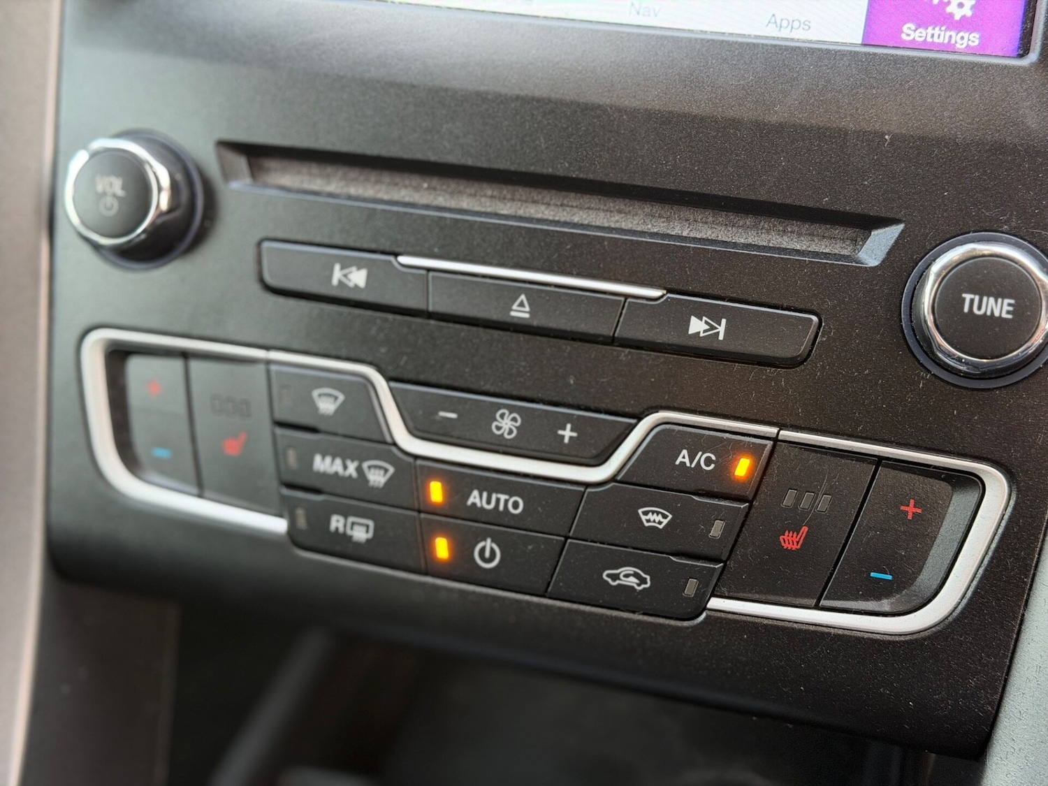 Used Ford Mondeo 2016 for sale - 77605425: Photo 26