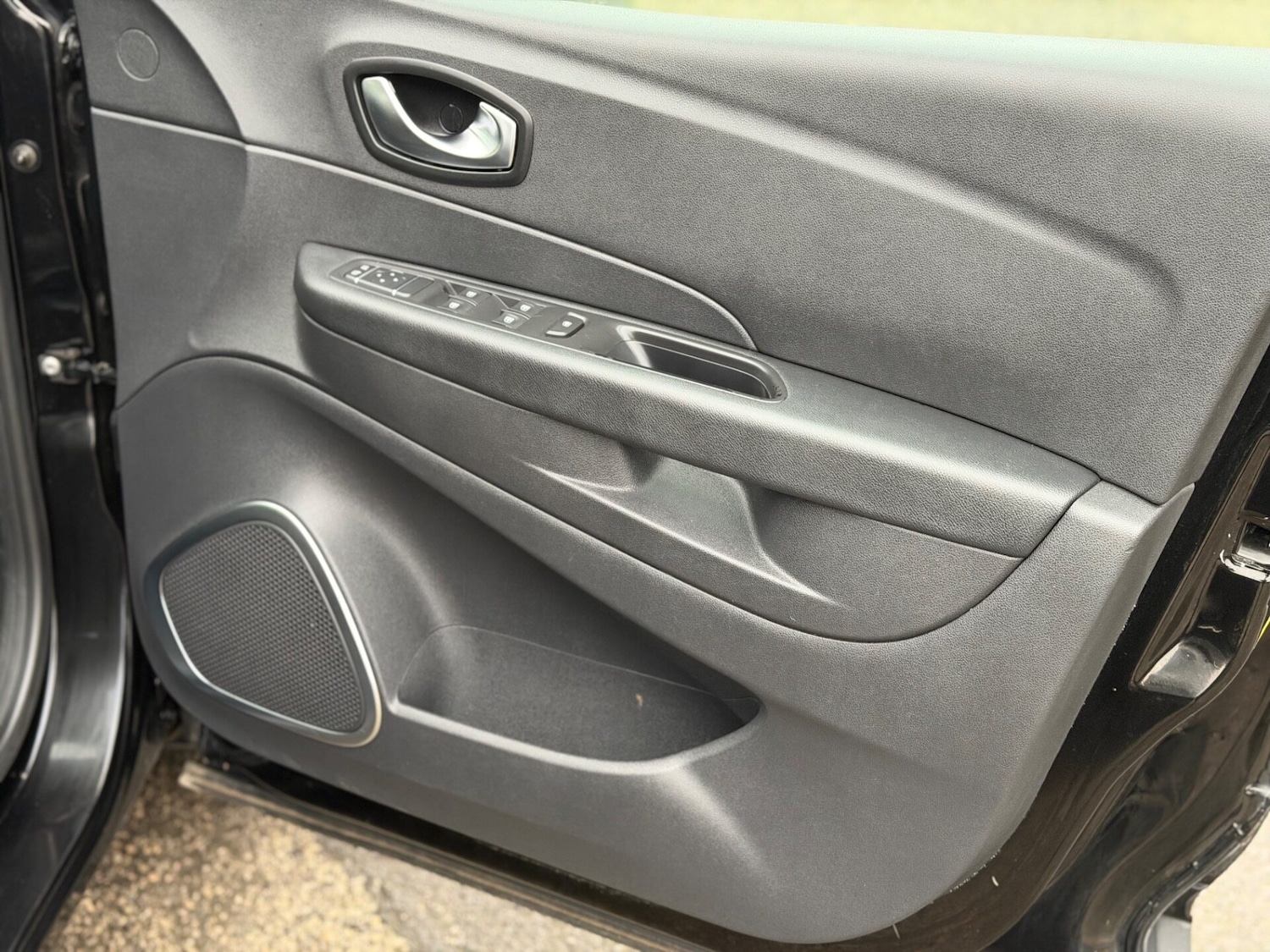 Used Renault Captur 2018 for sale - 77211358: Photo 14