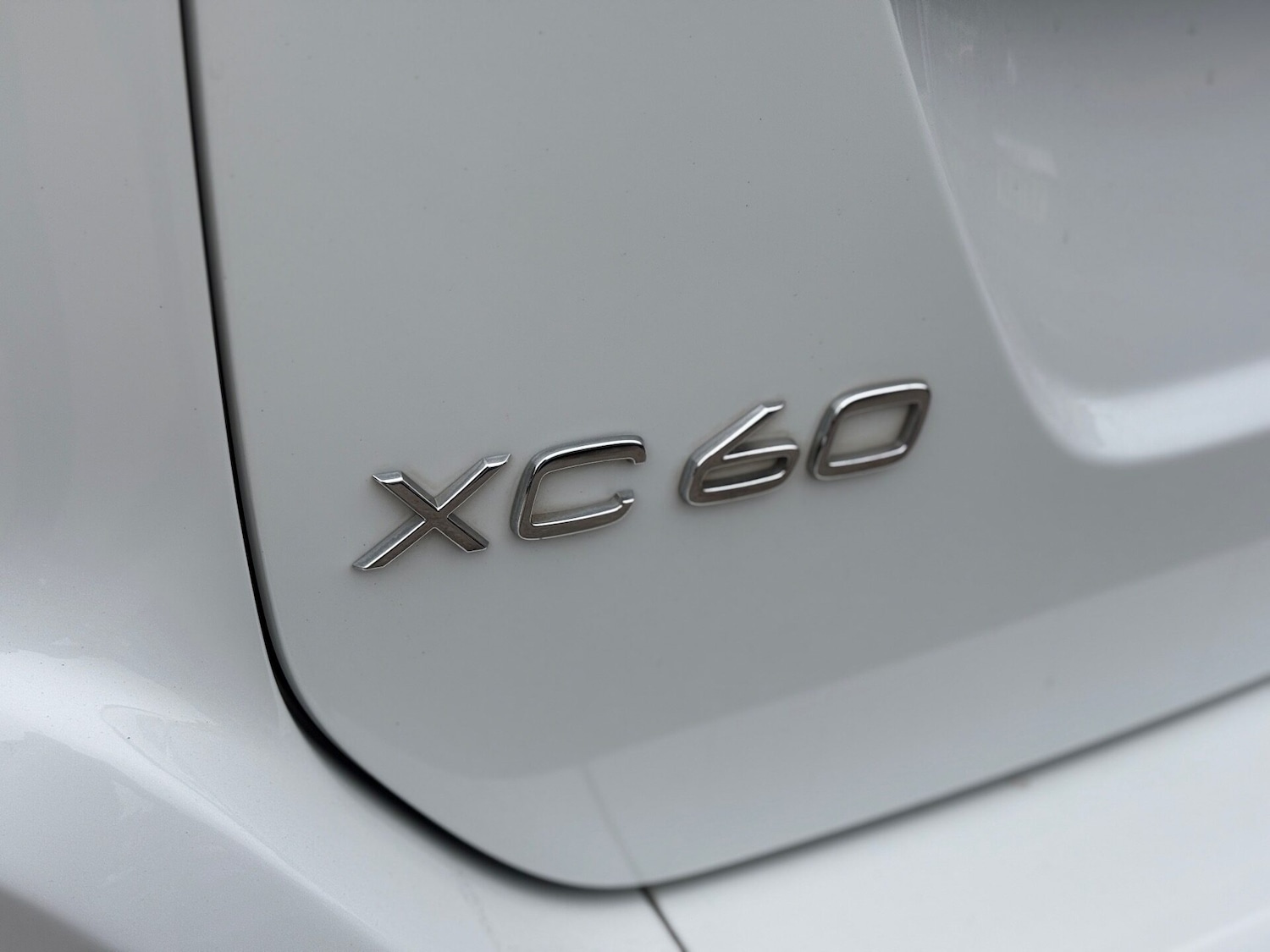 Used Volvo XC60 2015 for sale - 76532280: Photo 10