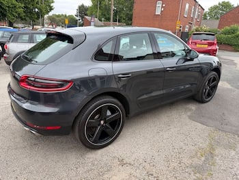 Used Porsche Macan 2016 for sale - 79737641: Photo