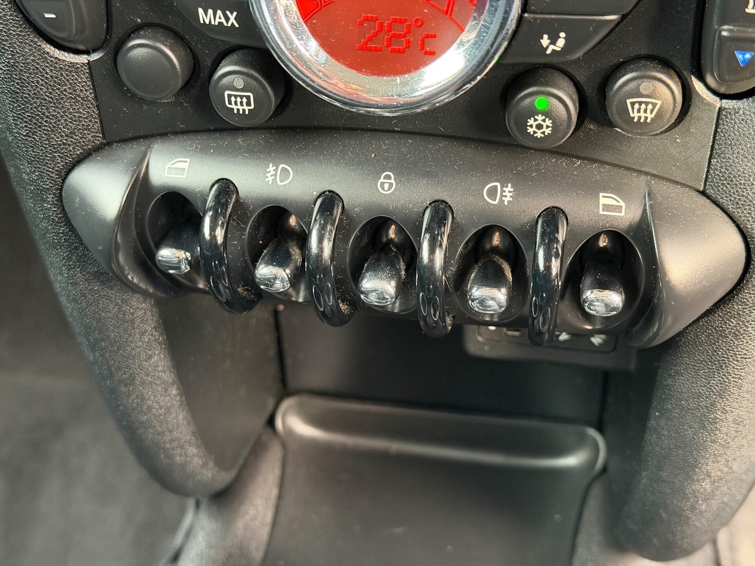 Used MINI Hatch 2011 for sale - 76859939: Photo 20