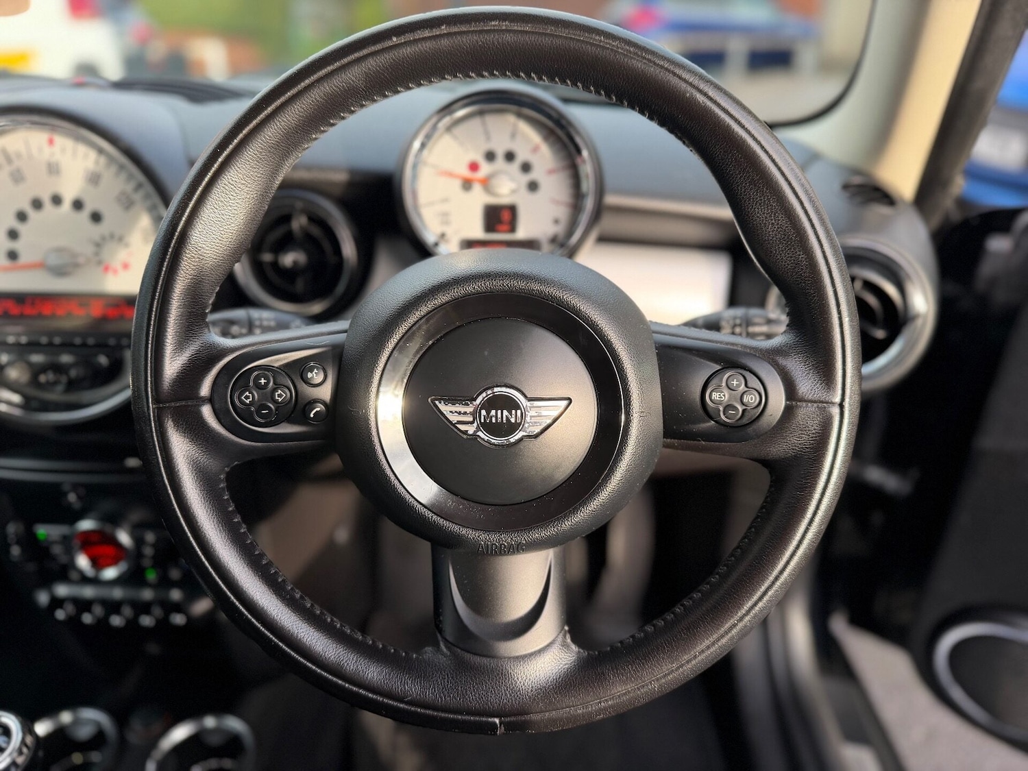 Used MINI Hatch 2011 for sale - 76859939: Photo 25