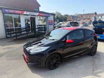 2016 - ST-LINE BLACK EDITION 3-Door
