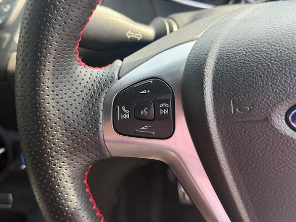 Used Ford Fiesta 2016 for sale - 75605070: Photo 24