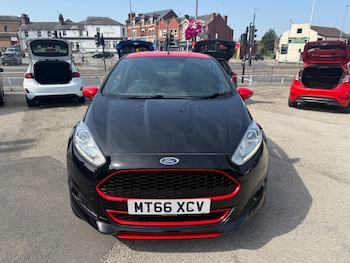 Used Ford Fiesta 2016 for sale - 75605070: Photo