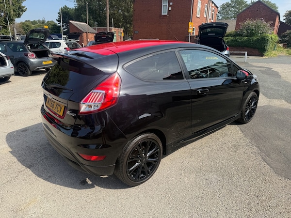 Used Ford Fiesta 2016 for sale - 75605070: Photo 5