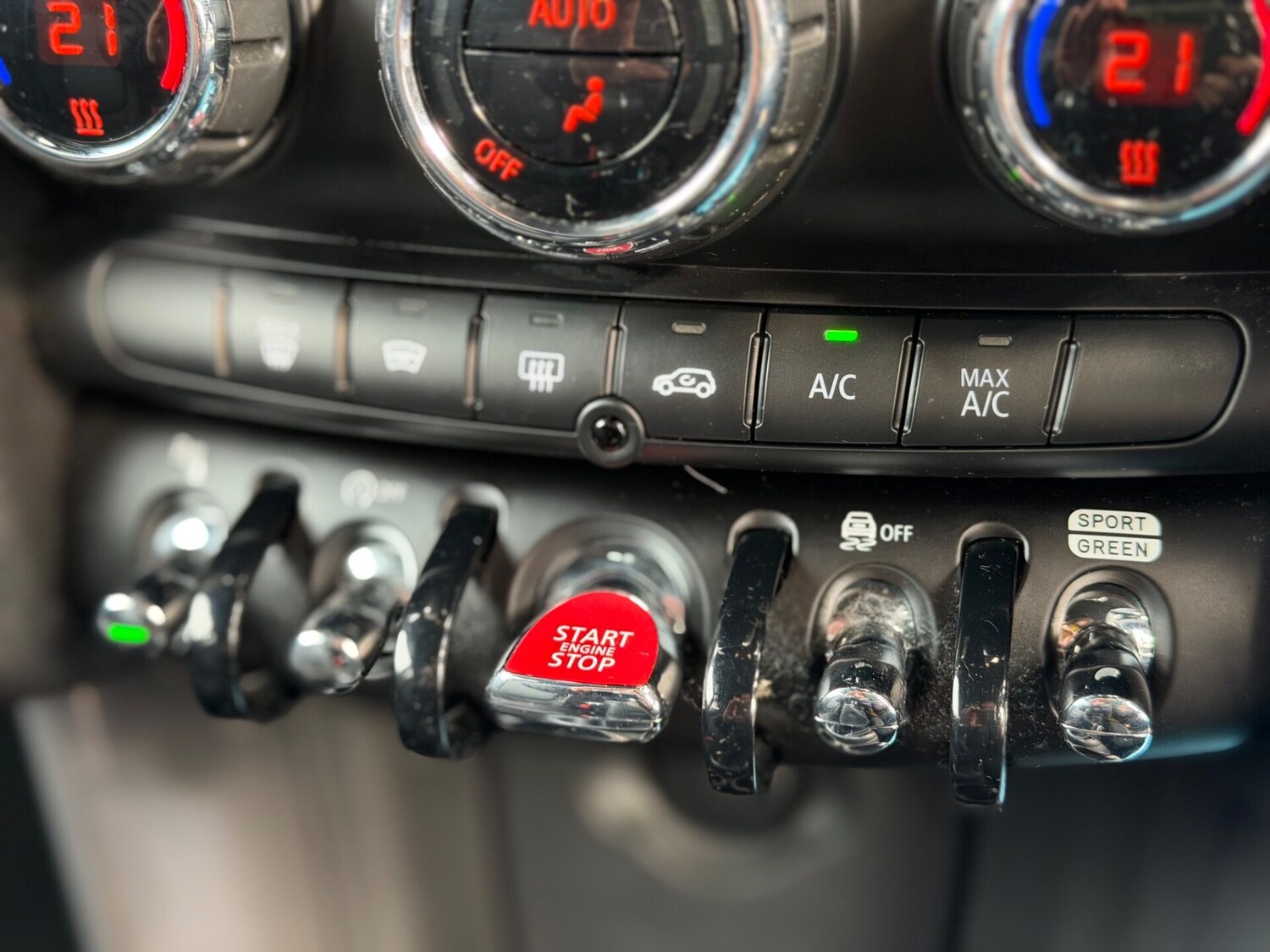 Used MINI Hatch 2018 for sale - 77873521: Photo 24