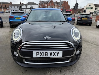 Used MINI Hatch 2018 for sale - 77873521: Photo