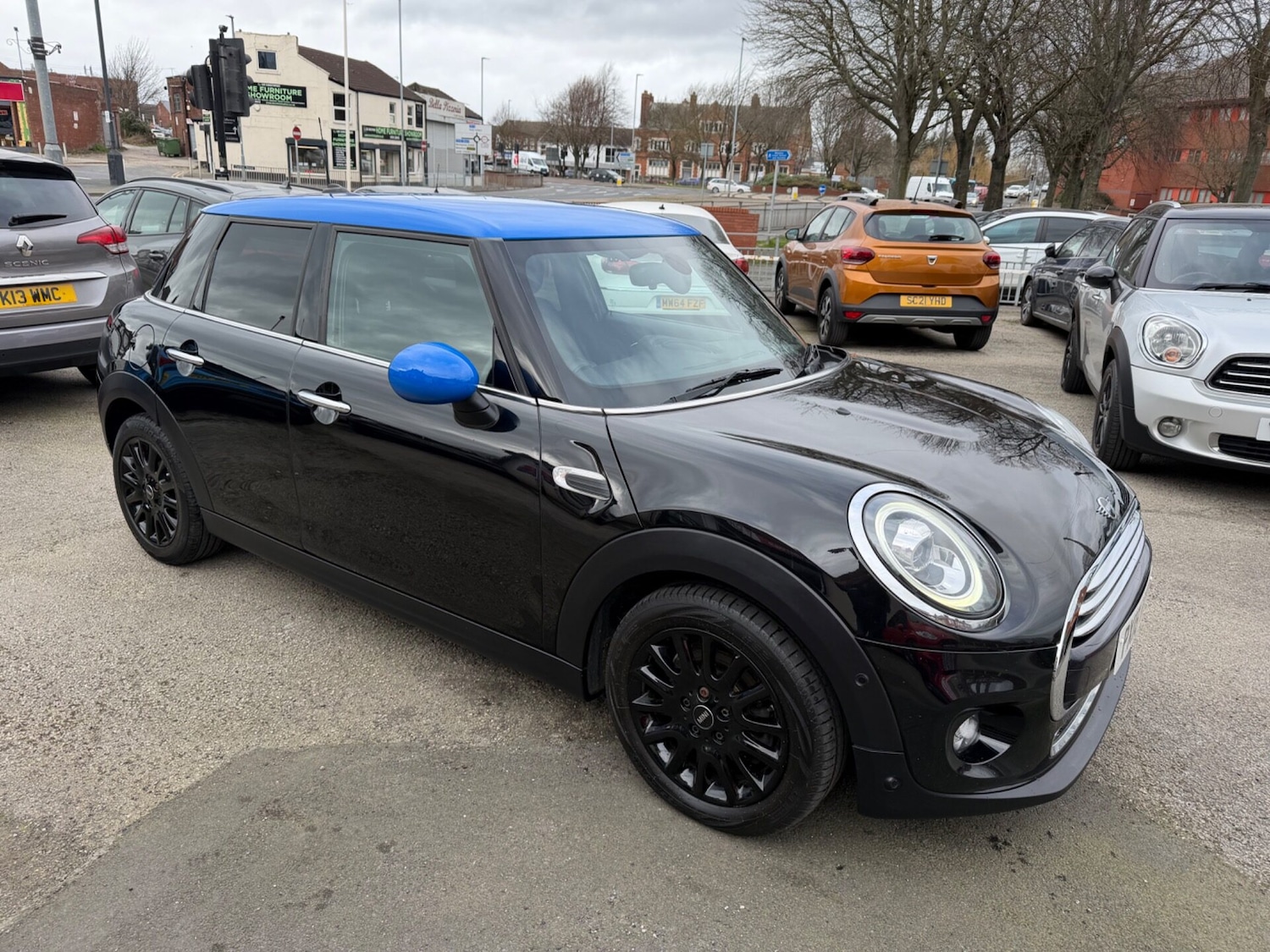 Used MINI Hatch 2018 for sale - 77873521: Photo 4