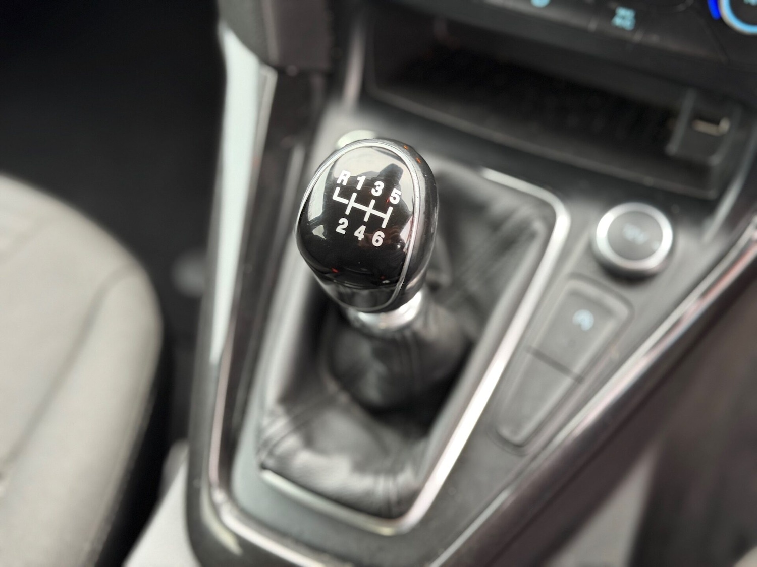 Used Ford Focus 2016 for sale - 76767660: Photo 24