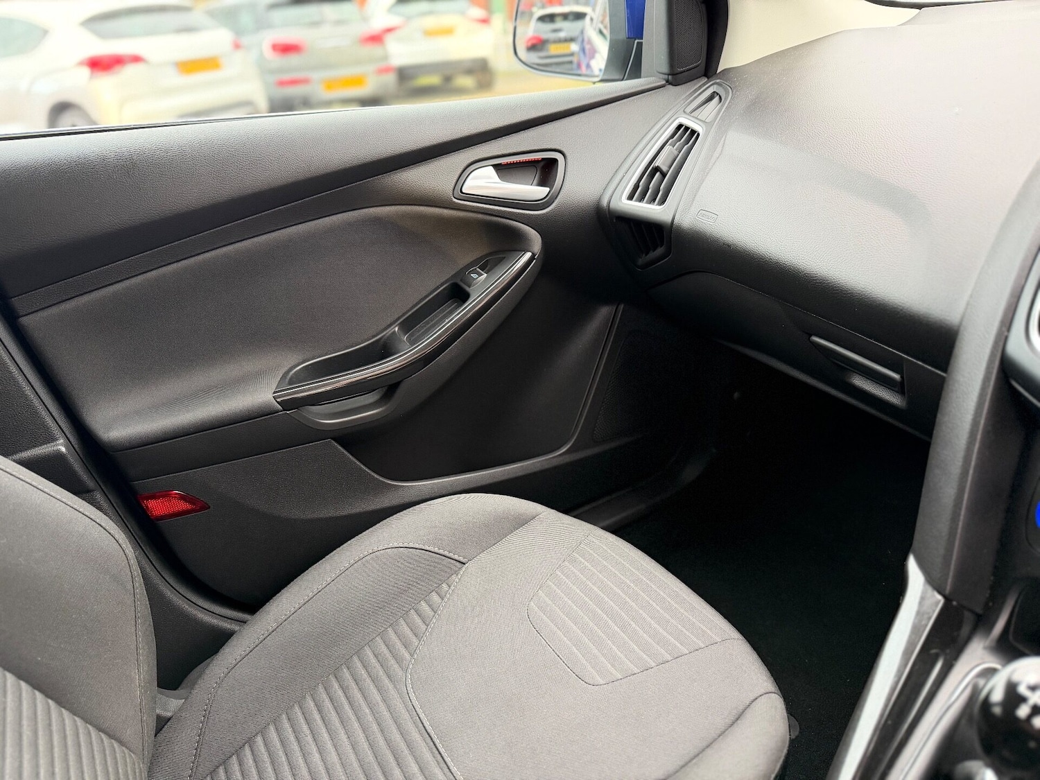 Used Ford Focus 2016 for sale - 76767660: Photo 25