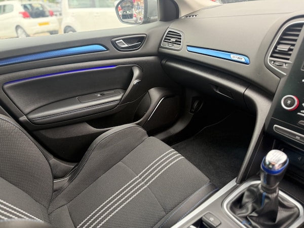 Used Renault Megane 2017 for sale - 75690805: Photo 29
