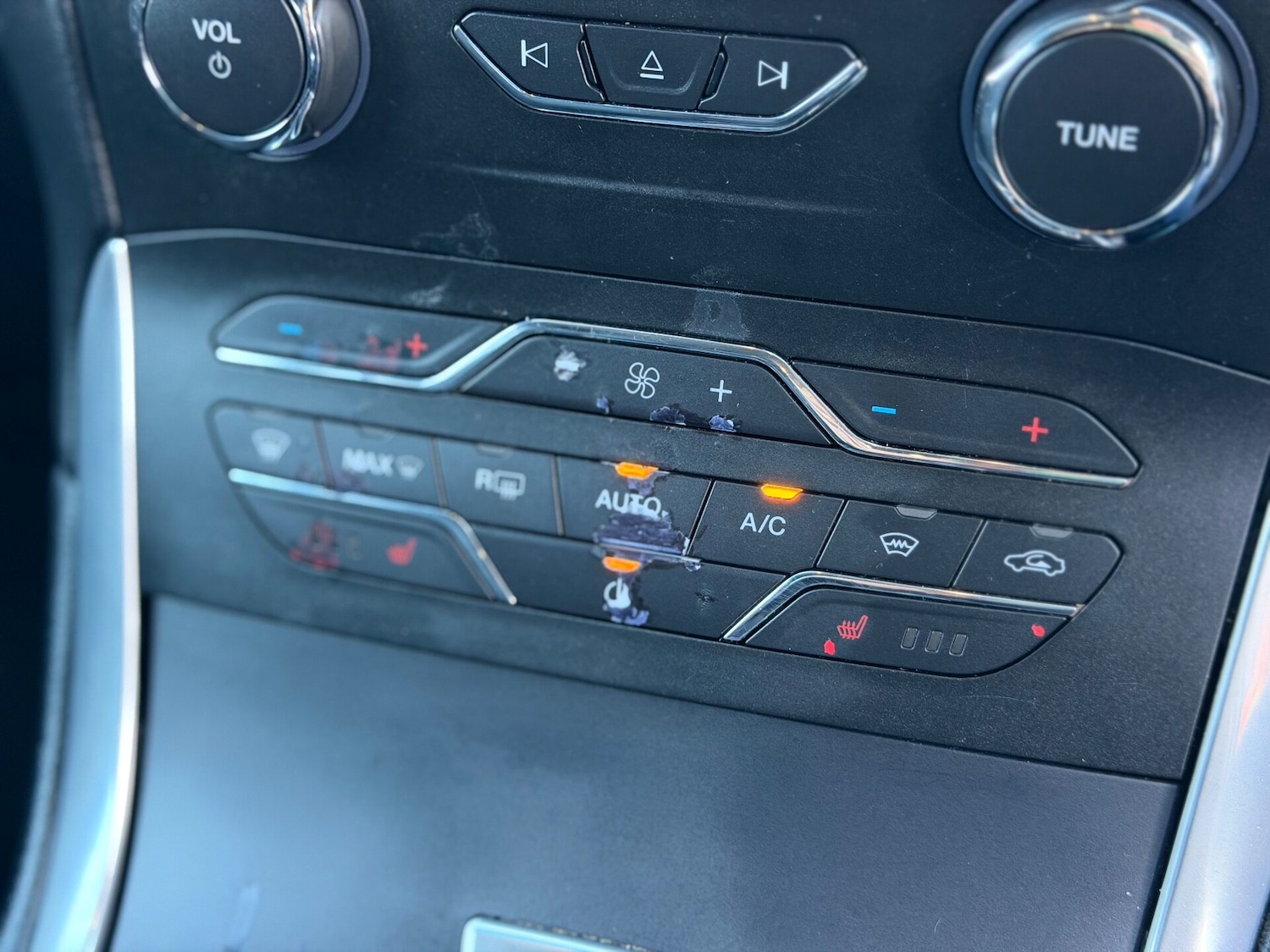 Used Ford Edge 2017 for sale - 76919854: Photo 27