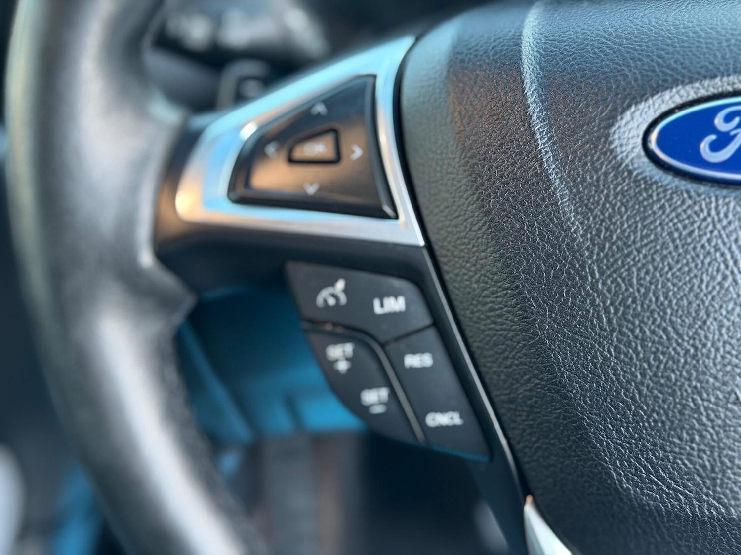 Used Ford Edge 2017 for sale - 76919854: Photo 31