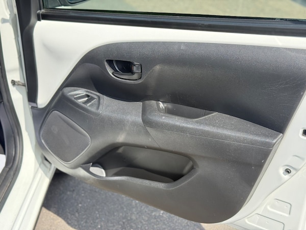 Used Peugeot 108 2018 for sale - 75330485: Photo 14