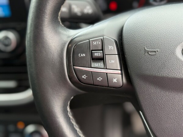 Used Ford Fiesta 2017 for sale - 75330482: Photo 29