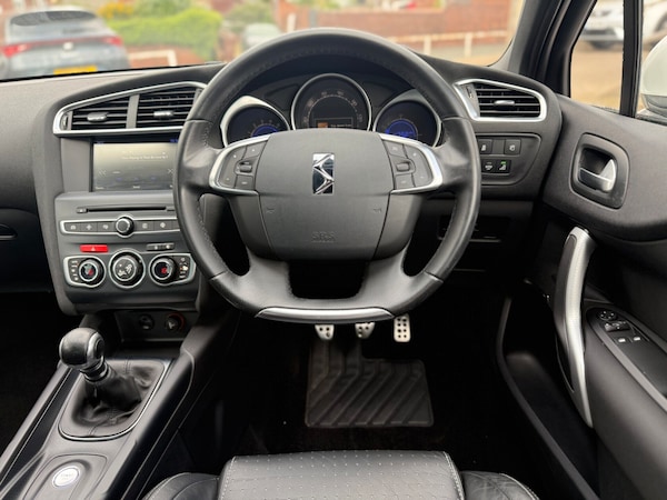 Used DS Automobiles DS 4 2015 for sale - 75330487: Photo 16