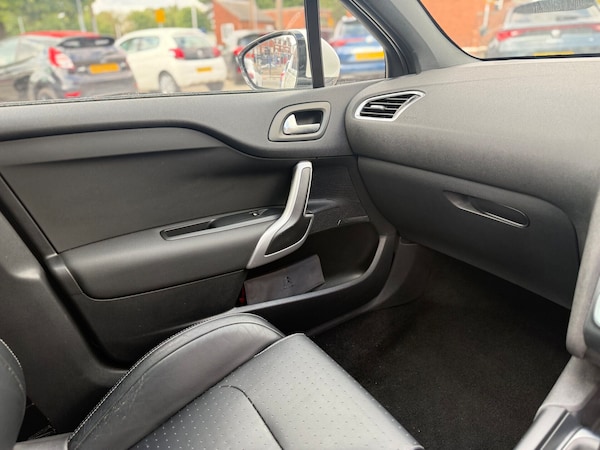 Used DS Automobiles DS 4 2015 for sale - 75330487: Photo 34