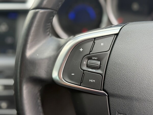 Used DS Automobiles DS 4 2015 for sale - 75330487: Photo 35